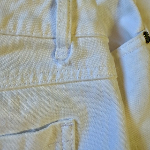 J. McLaughlin Bright White Stretch Jeans - Picture 5 of 6
